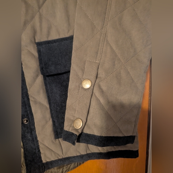 Quilted Snap Button Jacket - Picture 3 of 5